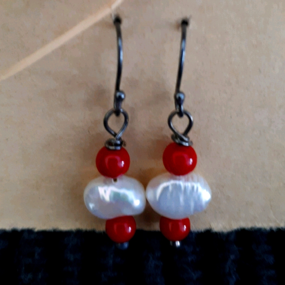 Hand made earrings - SS hook with red coral and white pearls